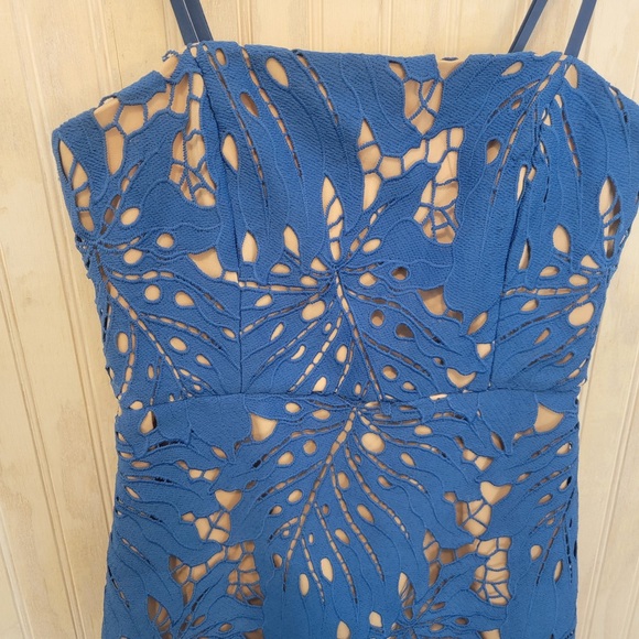 Lulu's Resplendence Blue lace Dress Small - Picture 4 of 5